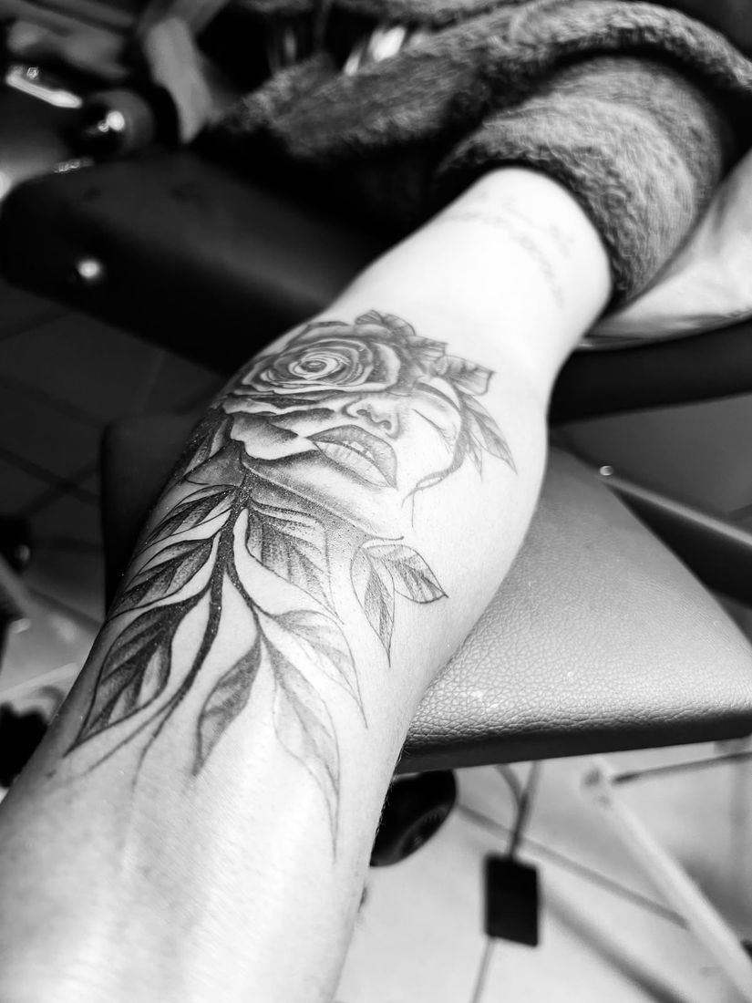 Rose — Forearm